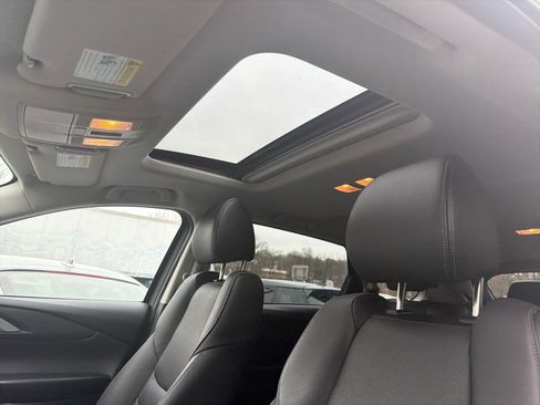 Used 2023 MAZDA CX-9 Touring image 22