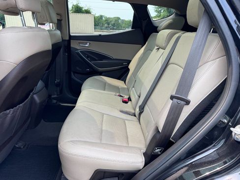 Used 2017 Hyundai Santa Fe Sport w/ 2.4L Tech Package 04 AWD/4WD image 11