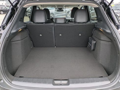 Used 2025 Nissan Kicks SR AWD/4WD image 14