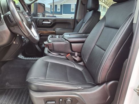 Used 2021 GMC Sierra 2500 SLE image 13