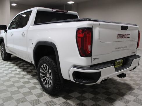 Used 2021 GMC Sierra 1500 AT4 AWD/4WD image 9