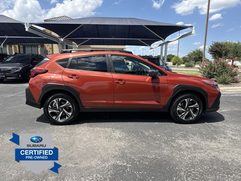 Used 2025 Subaru Crosstrek 2.5i Premium AWD/4WD image 8