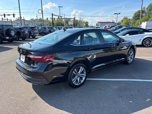 Used 2024 Volkswagen Jetta SE FWD image 27