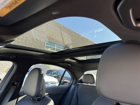 Used 2025 Mercedes-Benz C 300 4MATIC Sedan image 22