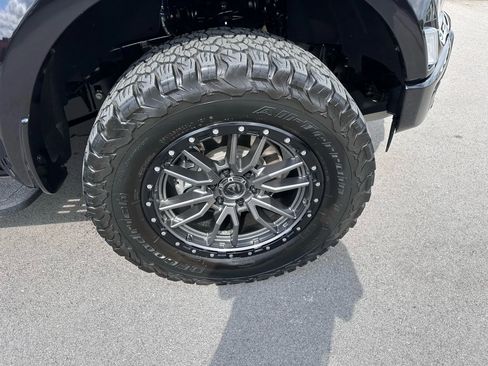 Used 2022 Ford F150 Raptor w/ Equipment Group 801A High image 13