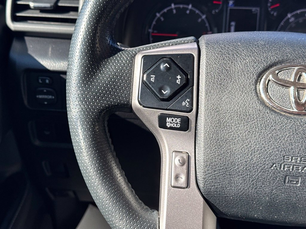 Used 2020 Toyota 4Runner SR5 Premium w/ Moonroof Package AWD/4WD image 29