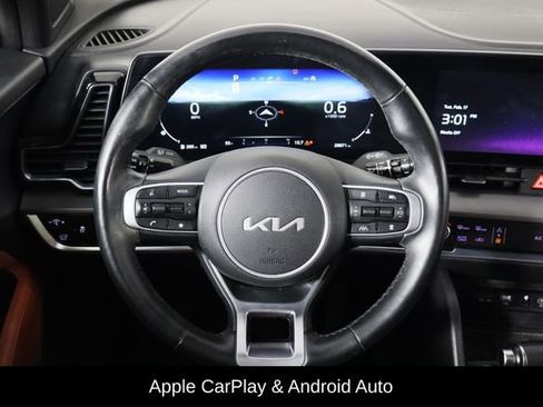 Used 2023 Kia Sportage SX image 7