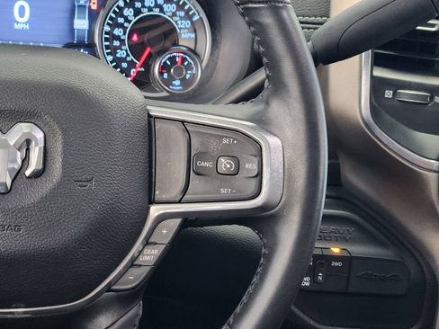 Used 2024 RAM 2500 Laramie AWD/4WD image 29