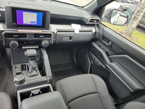 New 2026 Toyota 4Runner SR5 image 28