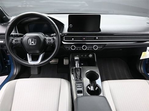 Certified 2025 Honda Civic Sport Touring image 14