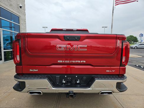Used 2024 GMC Sierra 1500 SLT w/ SLT Premium Plus Package AWD/4WD image 21