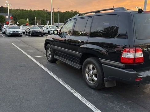 Used 2007 Toyota Land Cruiser image 3
