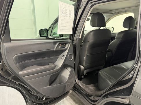 Used 2018 Subaru Forester 2.0XT Touring image 23