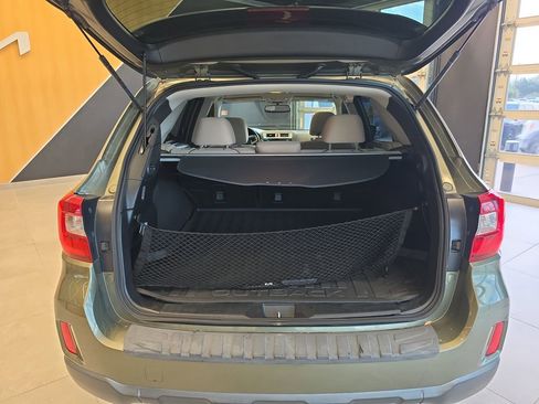 Used 2016 Subaru Outback 2.5i Premium AWD/4WD image 29