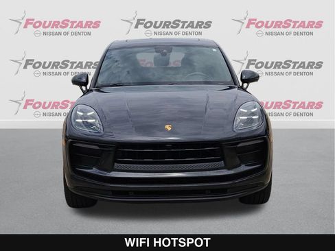 Used 2022 Porsche Macan AWD/4WD image 10
