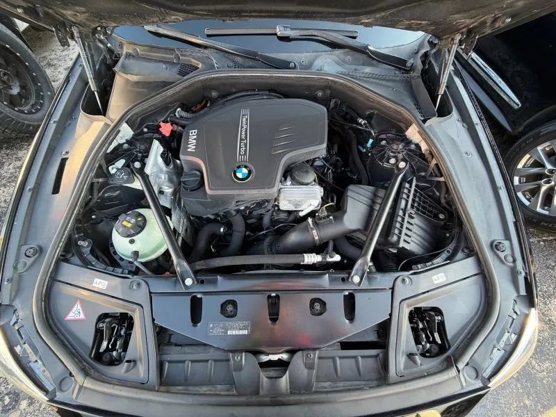 Used 2014 BMW 528i Sedan RWD image 12