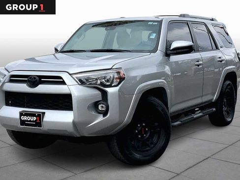 Used 2022 Toyota 4Runner SR5 image 1