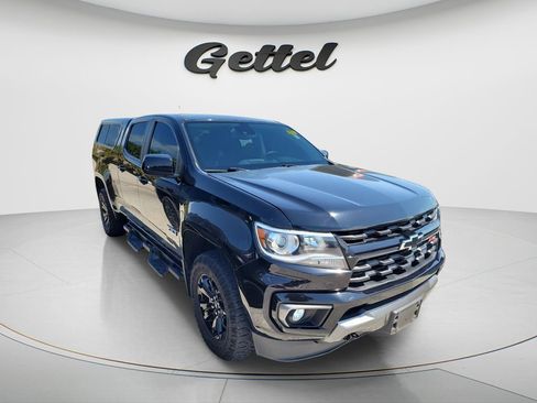 Used 2022 Chevrolet Colorado Z71 w/ Z71 Midnight Edition image 3