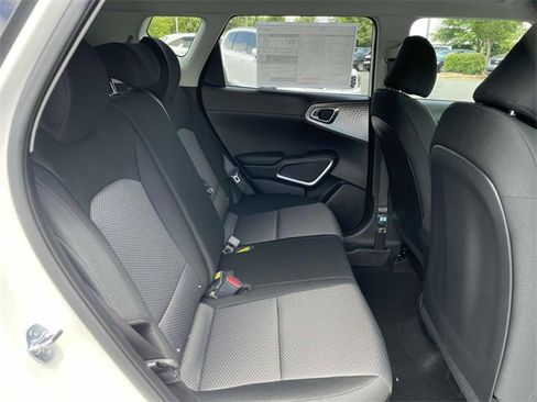 New 2025 Kia Soul S image 24