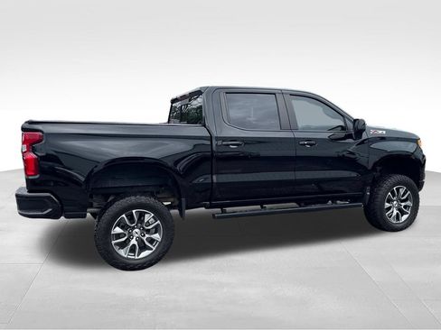 Used 2024 Chevrolet Silverado 1500 RST w/ Convenience Package II AWD/4WD image 3