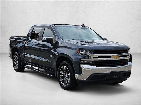 Used 2020 Chevrolet Silverado 1500 LT w/ Texas Edition RWD image 3
