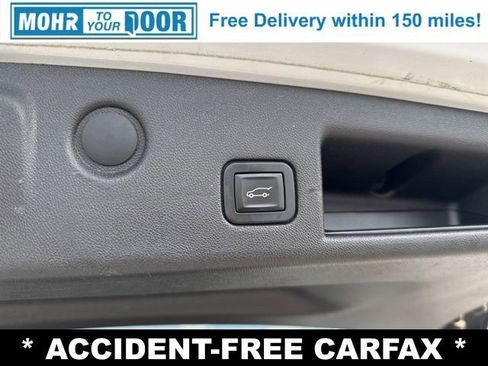 Used 2019 Chevrolet Equinox LT image 11