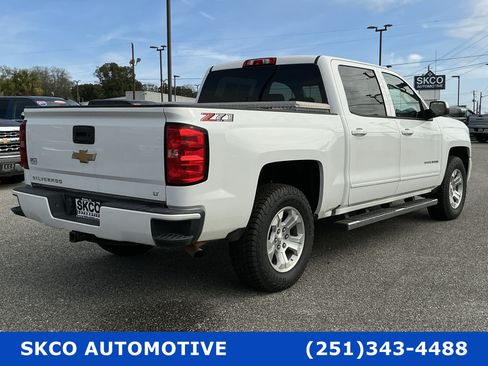 Used 2018 Chevrolet Silverado 1500 LT w/ All Star Edition AWD/4WD image 6