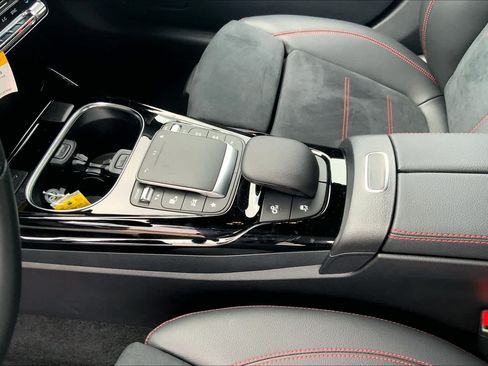 Certified 2023 Mercedes-Benz CLA 35 AMG 4MATIC image 17