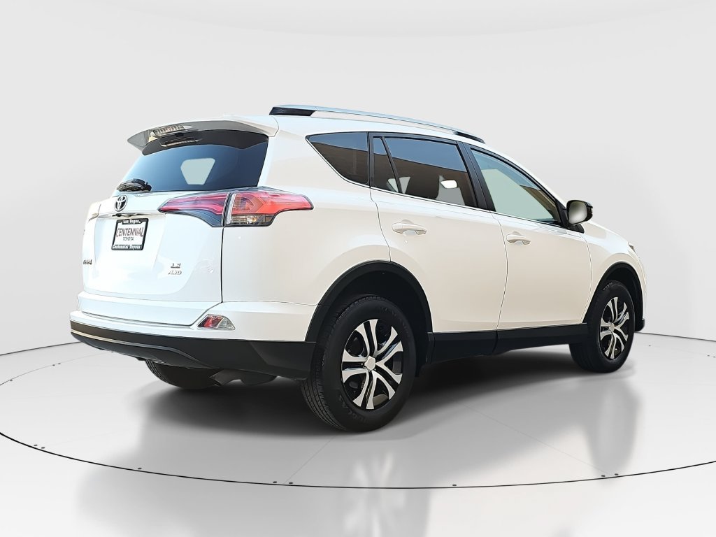 Used 2017 Toyota RAV4 LE w/ Carpet Mat Package AWD/4WD image 5