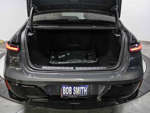 New 2026 BMW 740i w/ Premium Package image 26