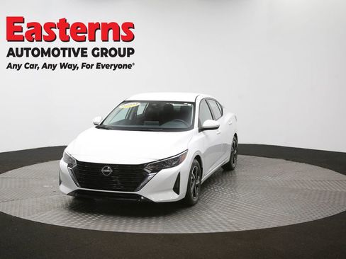 Used 2024 Nissan Sentra SV image 90