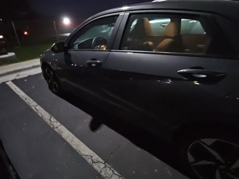 Certified 2023 Hyundai Elantra SEL w/ Convenience Package image 5