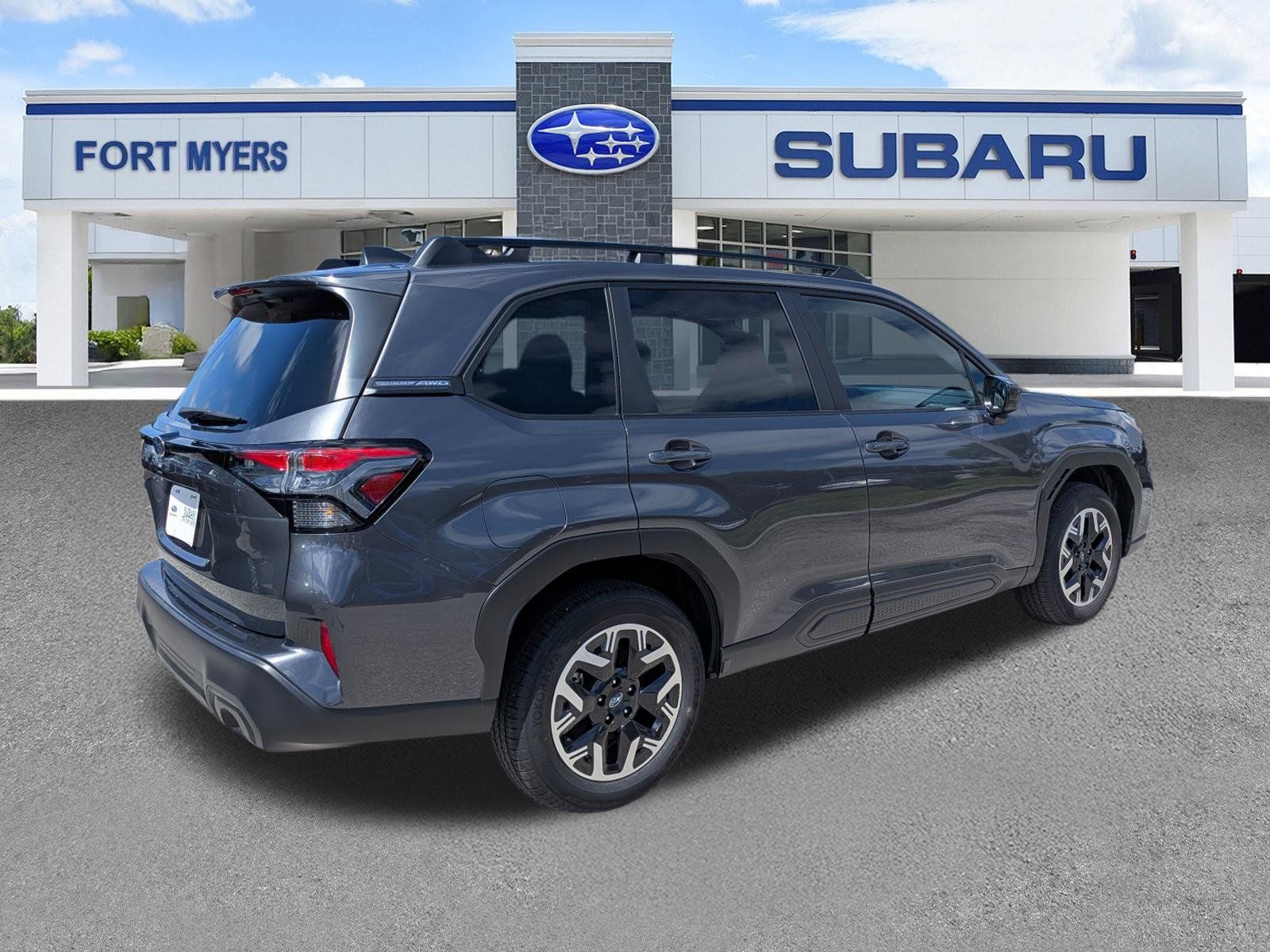 Used 2026 Subaru Forester Premium AWD/4WD image 4