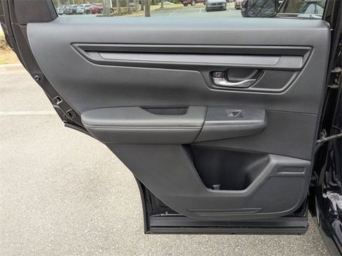 Certified 2023 Honda CR-V LX image 32