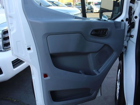 Used 2018 Ford Transit 250 130 Low Roof w/ Exterior Upgrade Package image 15