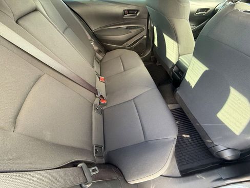 Certified 2022 Toyota Corolla LE image 31