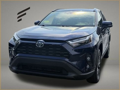 Used 2024 Toyota RAV4 XLE Premium image 1