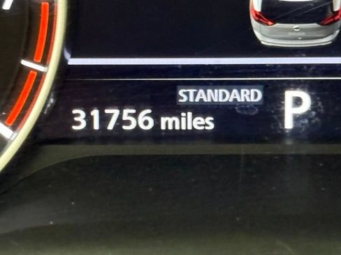 Used 2025 Nissan Rogue SV FWD image 21