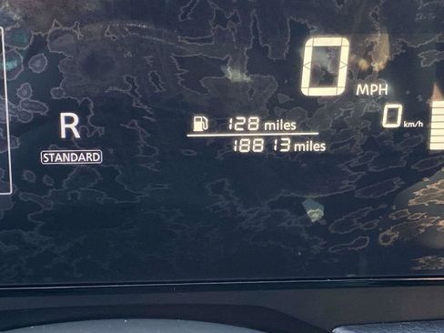 Used 2025 Nissan Kicks SV FWD image 29