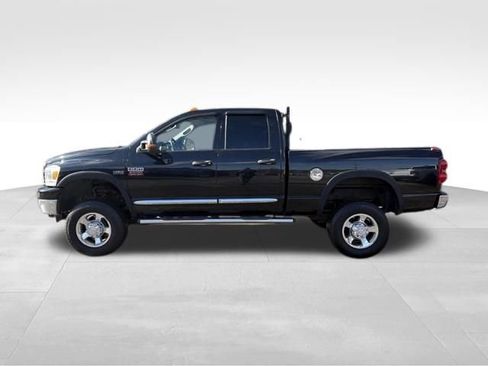 Used 2008 Dodge Ram 2500 Truck SLT w/ Navigation Convenience Group image 6