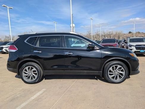 Used 2015 Nissan Rogue SL w/ SL Premium Package FWD image 2
