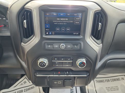 Certified 2023 GMC Sierra 3500 Pro AWD/4WD image 12