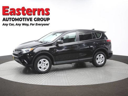 Used 2018 Toyota RAV4 LE w/ All Weather Liner Package FWD image 57
