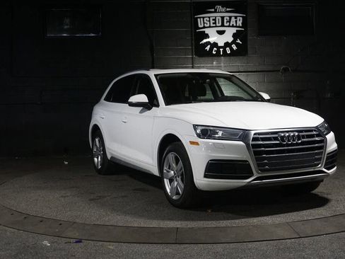 Used 2018 Audi Q5 2.0T Premium AWD/4WD image 9