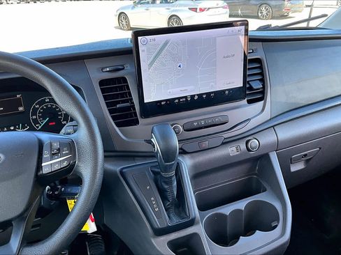 Used 2022 Ford Transit 350 XLT image 7