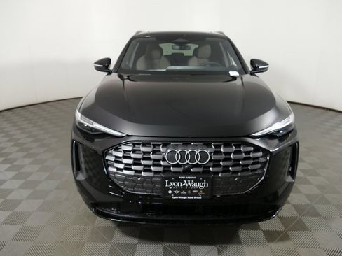 New 2025 Audi Q5 Premium Plus image 8