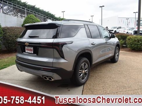 New 2026 Chevrolet Traverse LT w/ Driver Confidence Package image 11