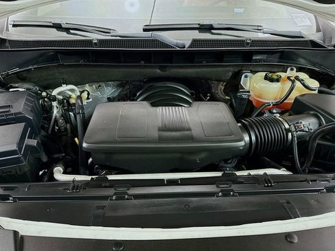 Used 2023 Cadillac Escalade ESV Premium Luxury image 35