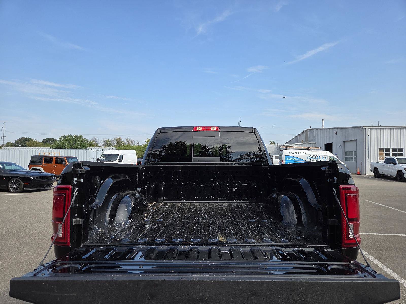 Used 2026 RAM 2500 Rebel AWD/4WD image 32