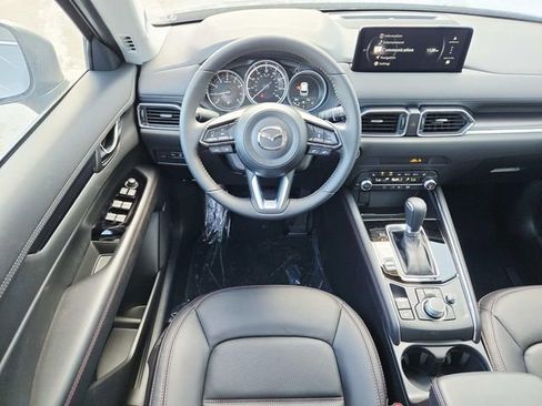 New 2025 MAZDA CX-5 Signature image 8